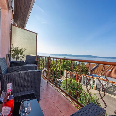 Apartmán Lisinski *