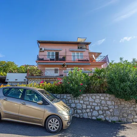 Apartmán Lisinski *